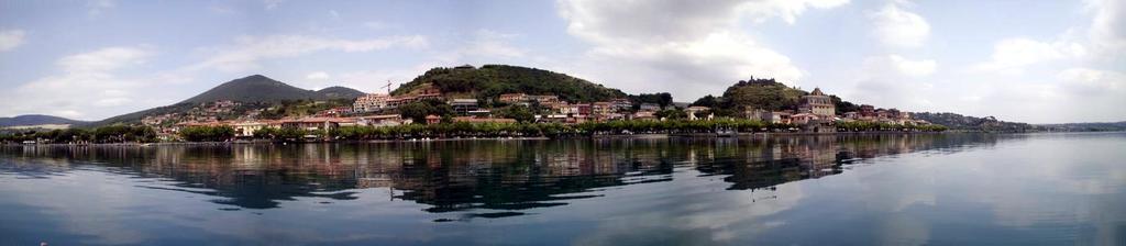 Relax In Piazzetta Casa E Appartamento Per Vacanze Trevignano Romano Dış mekan fotoğraf