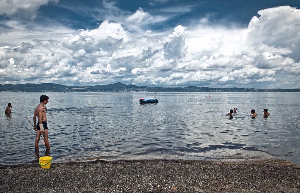 Relax In Piazzetta Casa E Appartamento Per Vacanze Trevignano Romano Dış mekan fotoğraf